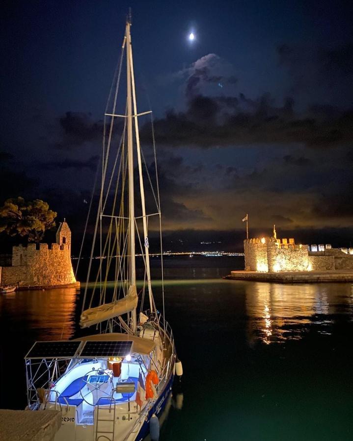Nafpaktos Beach Luxury Suites Kültér fotó